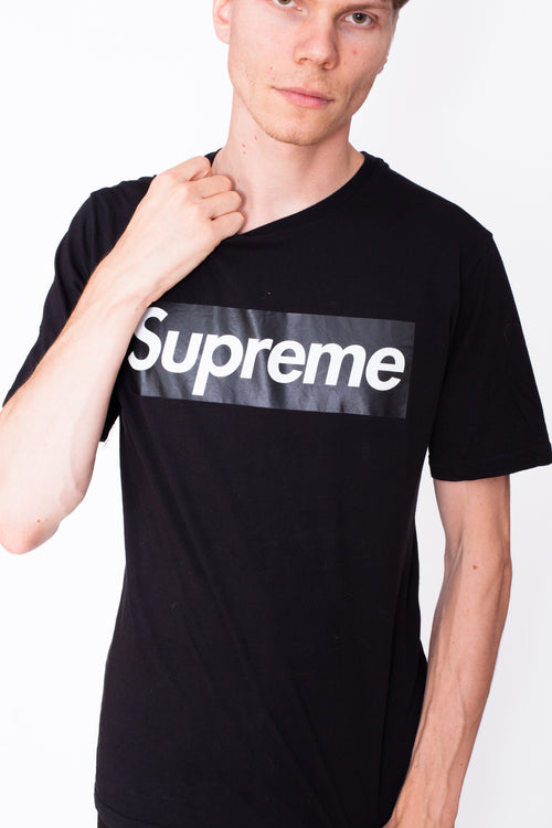 Supreme Logo Black T-Shirt